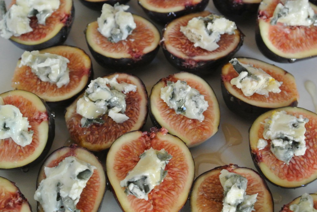 Figs with Blue Cheese and Honey