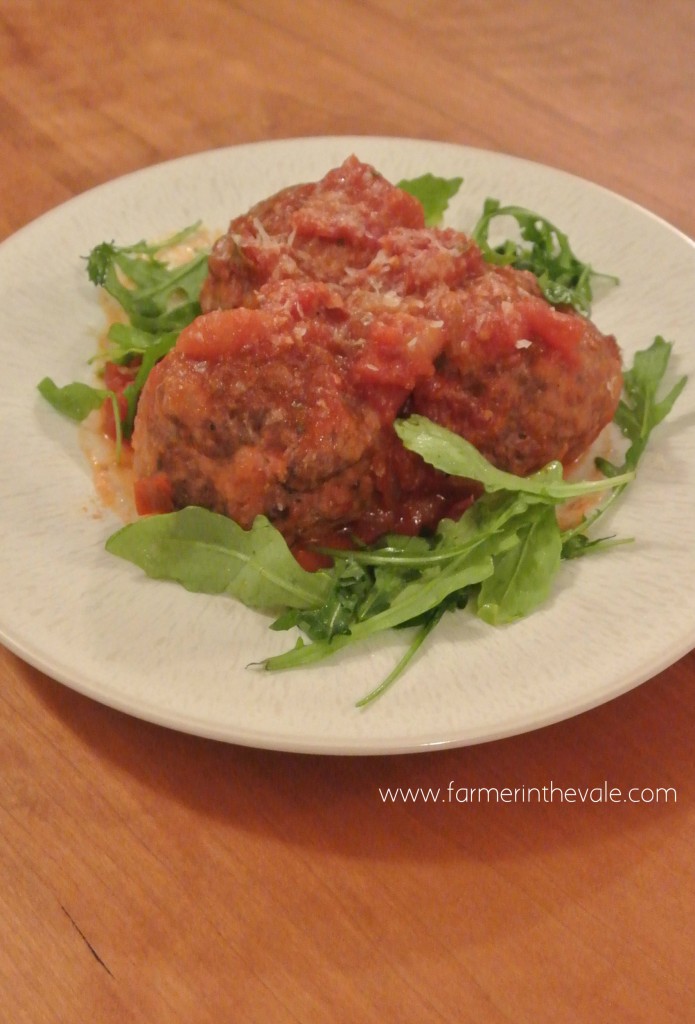 meatballs in red sauce